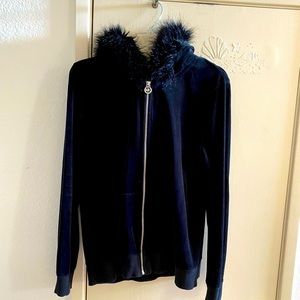 Beautiful Michael Kors pull over sweater jacket.